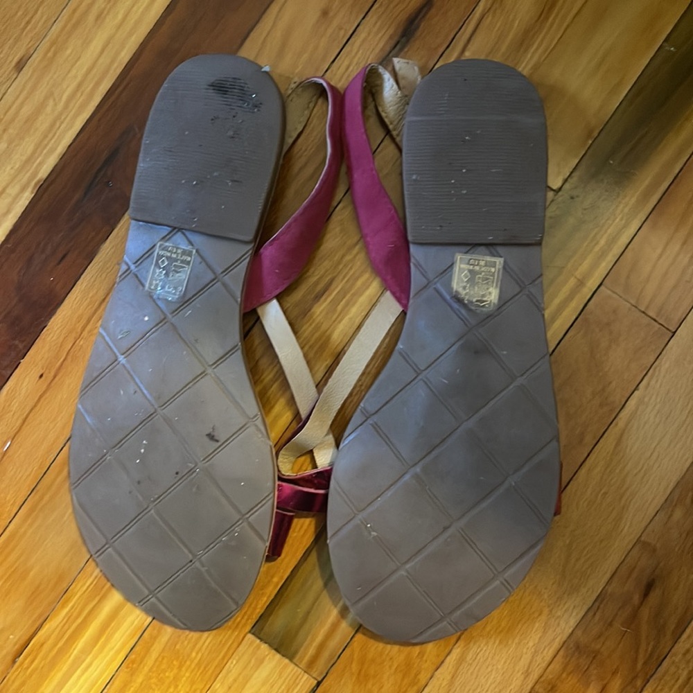 Sandals - Picture 2 of 2